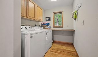 1066 Lake Viking Ter, Altamont, MO 64620