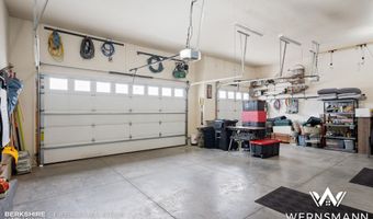 5233 Henning Loop, Casper, WY 82609