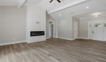 132 Ridge Stone Rd, Autryville, NC 28318