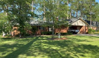1710 Pineknoll Ln, Albany, GA 31707