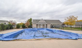 1380 Heatherwood Ln, Ann Arbor, MI 48108