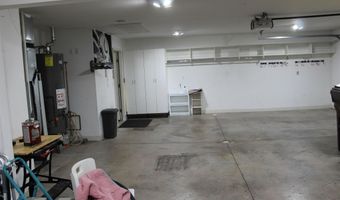 1520 Hammel Dr, Angola, IN 46703