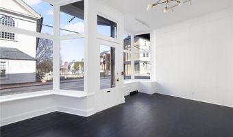 138 Spring St 1, Newport, RI 02840