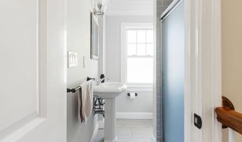 32 Jewett St, Boston, MA 02131