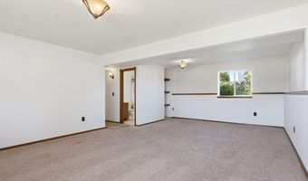 902 S Salish St, Airway Heights, WA 99224