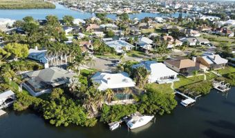 6612 BLACKFIN Way, Apollo Beach, FL 33572