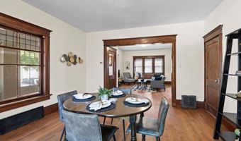 126 YALE St, Green Bay, WI 54303