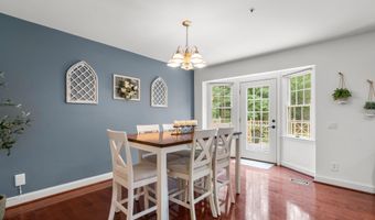 10023 STERLING Ter, Rockville, MD 20850