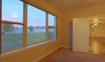 2793 Croydon Dr, Casper, WY 82609