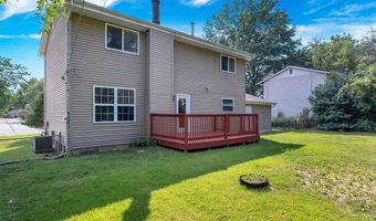 330 Whitehall Dr, Ballwin, MO 63021