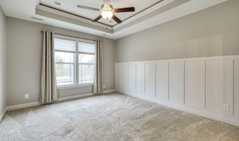 768 Sterling Dr, Boiling Springs, SC 29316