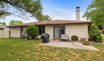 1307 Walker Ct, Auburn, IN 46706