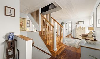 210 N BEACH Ave, Beach Haven, NJ 08008
