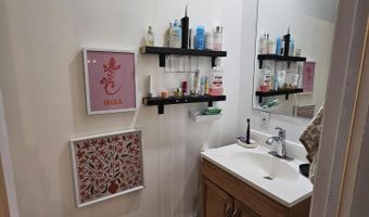 15 Ten Broeck St 1, Albany, NY 12210