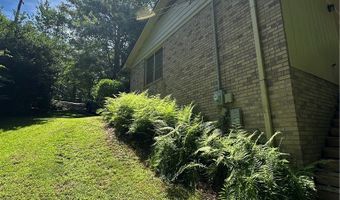 375 Segrest Cir, Athens, GA 30605