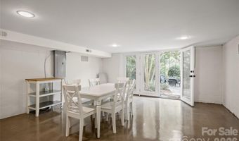 2215 Chatham Ave, Charlotte, NC 28205