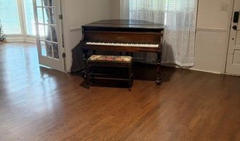 206 Pine Lane Dr, Batesville, MS 38606