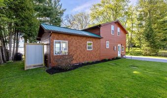 39 Bourdeau Ln N, Alburgh, VT 05440
