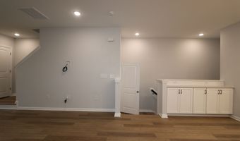 2728 Hunter Woods Dr, Apex, NC 27502