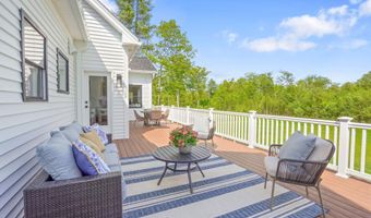 32 Colby Farm Rd, Chester, NH 03036
