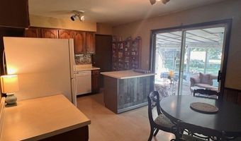 1064 Elmarna Ave, Ashland, OH 44805