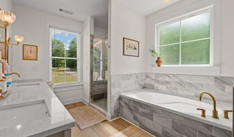425 Dean Rd, Barnesville, GA 30204