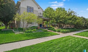 505 N Pasque Flower Trl, Brandon, SD 57005