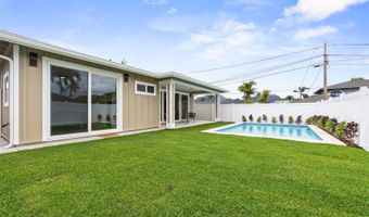 240 Kalama St, Kailua, HI 96734