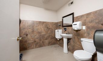 1600 W BROADWAY Ave, Bloomfield, NM 87413