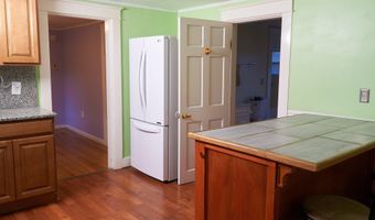 247 Burleigh Rd, Bangor, ME 04401