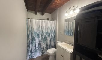 37 Sunset Ter, Brooklyn, CT 06234