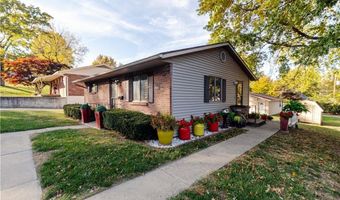 1129 Riley St, Atchison, KS 66002