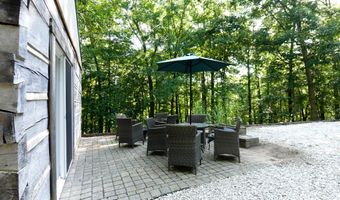 835 N Woodland Cir, Bloomfield, IN 47424