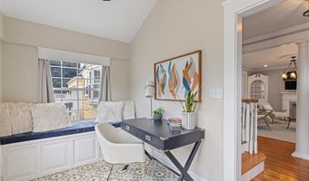 34 Burnett St, Johnston, RI 02919