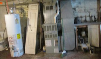 1827 Davidson St, Aliquippa, PA 15001
