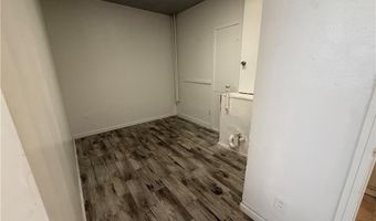112 114 N 8th St, Allentown, PA 18101