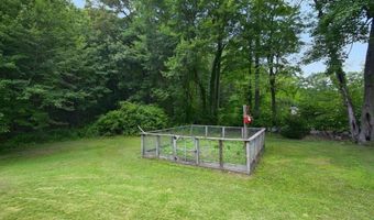 85 Maple St, Bellingham, MA 02019