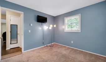 905 Dublin Ln, Angola, IN 46703