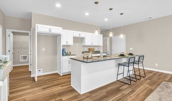 7749 Silver Fox Dr, Indianapolis, IN 46217