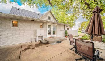 2397 Fair Rd, Abilene, KS 67410