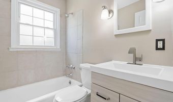 3022 Templeton Rd, Columbus, OH 43209