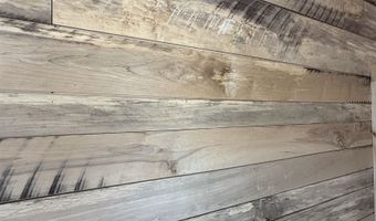 1027 S Barton Rd, Barton, VT 05822