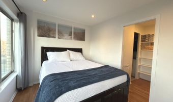 5340 HOLMES RUN Pkwy #706, Alexandria, VA 22304