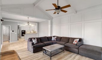 14773 Bedivere Ct, Addison, TX 75254