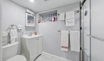15 Stevens Rd, Belleville, NJ 07109
