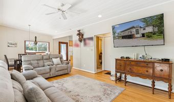 1816 WOODS Rd, Annapolis, MD 21401