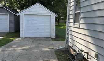 221 N Franklin Ave, Ames, IA 50014