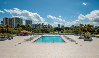 3675 N Country Club Dr 1906, Aventura, FL 33180