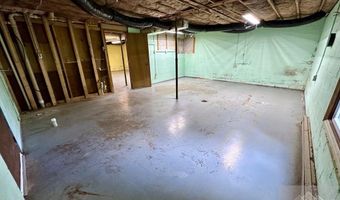 4 W Concord Street Ext, Athens, WV 24712