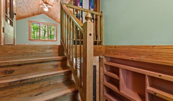 6559 Poston Rd, Athens, OH 45701